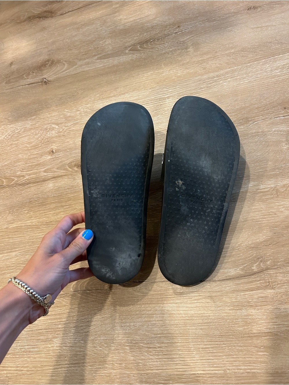 Givenchy Slides - Picture 3 of 3